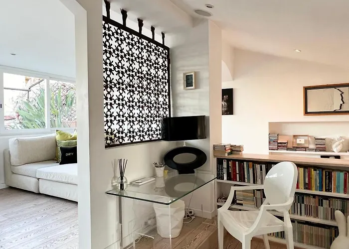 Art Lover's Loft